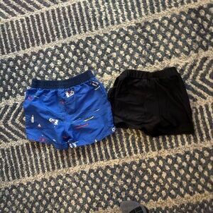 OshKosh B'gosh Blue Patterned and Black Shorts Set